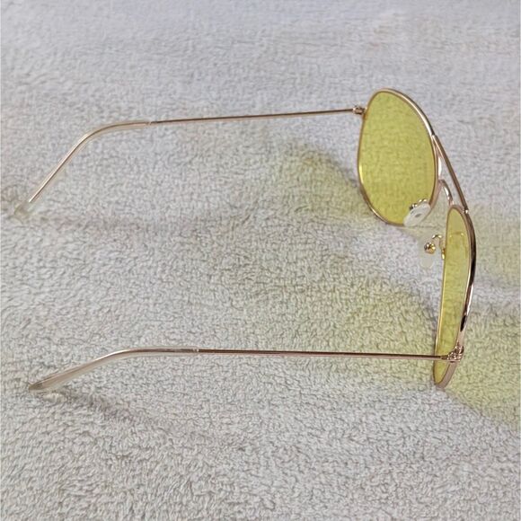 Yellow Tinted Aviator Sunglasses Unisex Gold Frame Retro Pilot - Picture 4 of 5